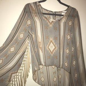 Sheer high and low Long sleeve with fringe